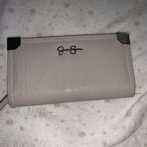 Jessica Simpson wallet